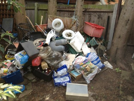 Types of Commercial Waste in Docklands